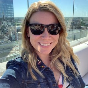 Meet your Posher, Robin